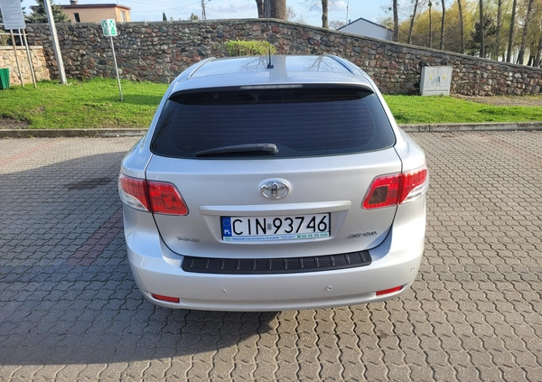 Toyota Avensis cena 23900 przebieg: 233188, rok produkcji 2010 z Kruszwica małe 92